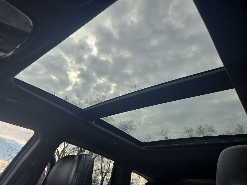 2016 Jeep Grand Cherokee SRT