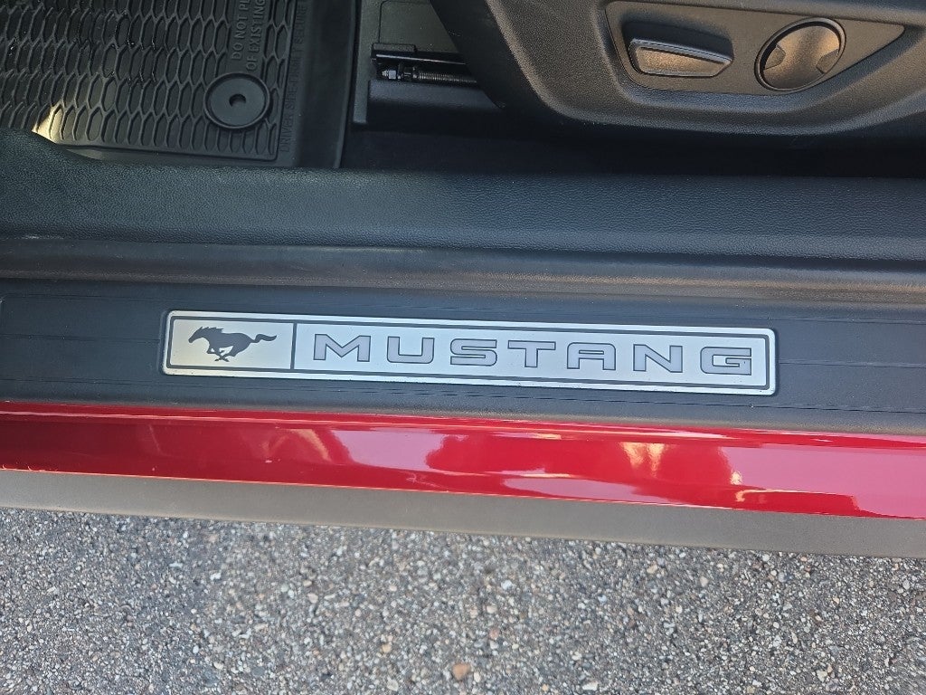 2022 Ford Mustang EcoBoost Premium