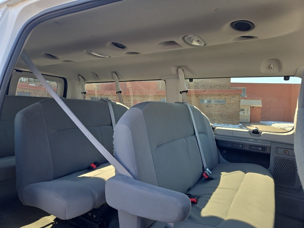 2010 Ford Econoline Wagon Base