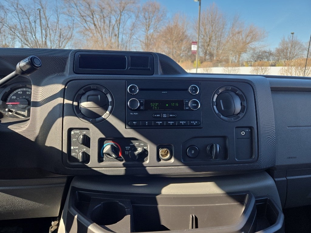 2010 Ford Econoline Wagon Base