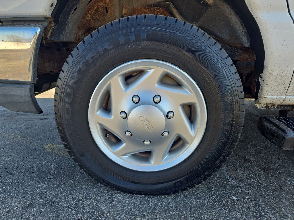 2010 Ford Econoline Wagon Base