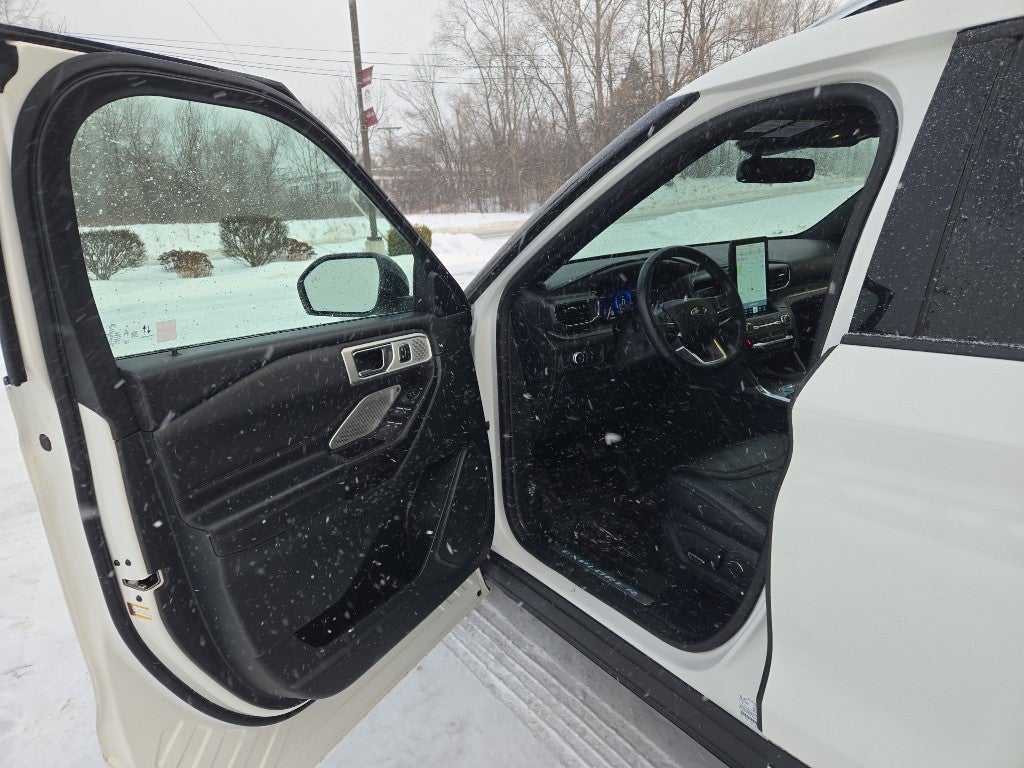 2020 Ford Explorer Platinum