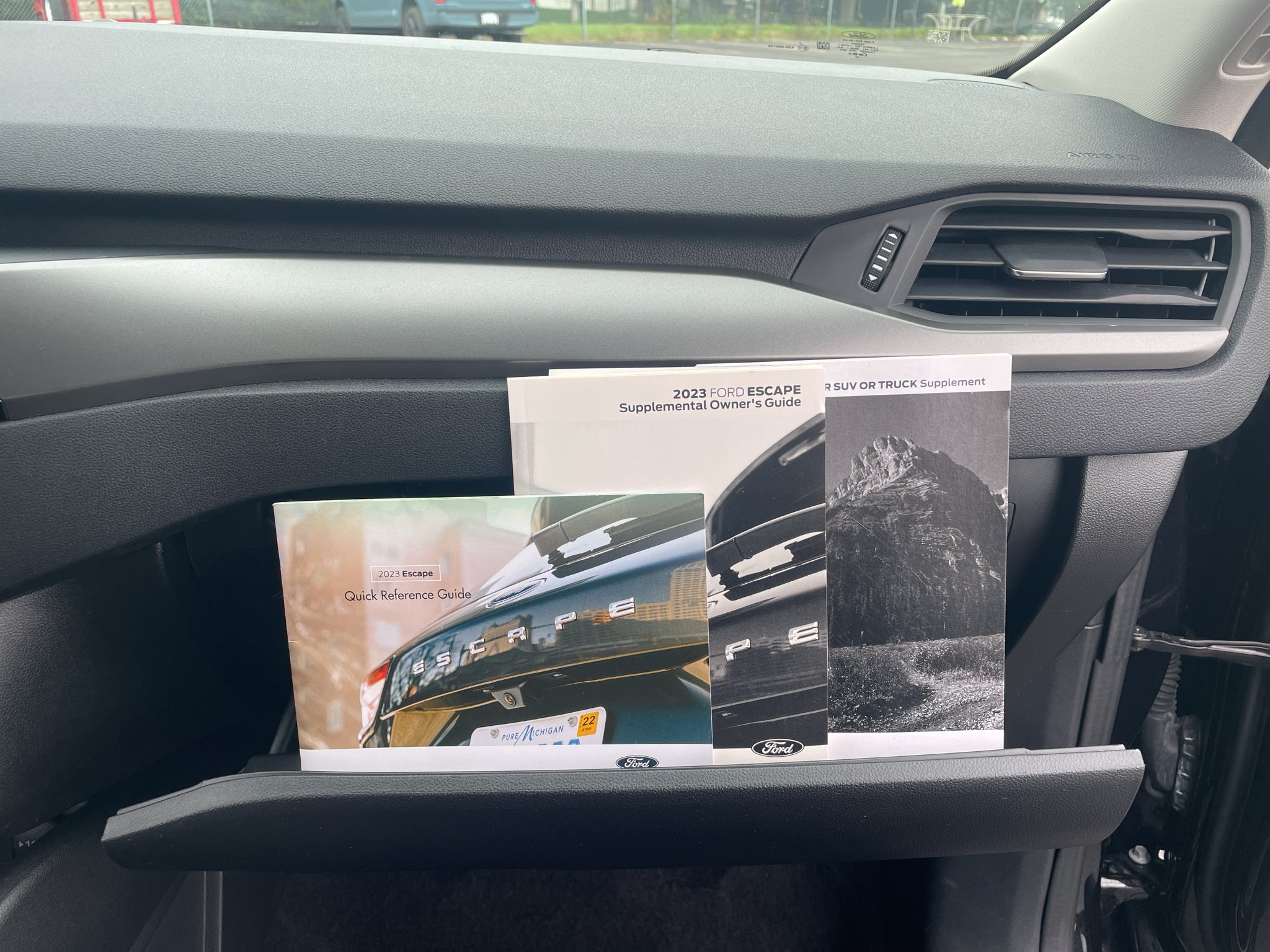 2023 Ford Escape Base