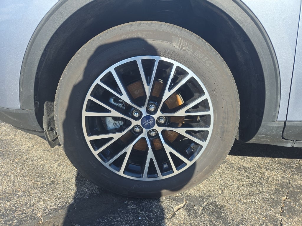 2022 Ford Escape Hybrid Titanium Plug-In Hybrid