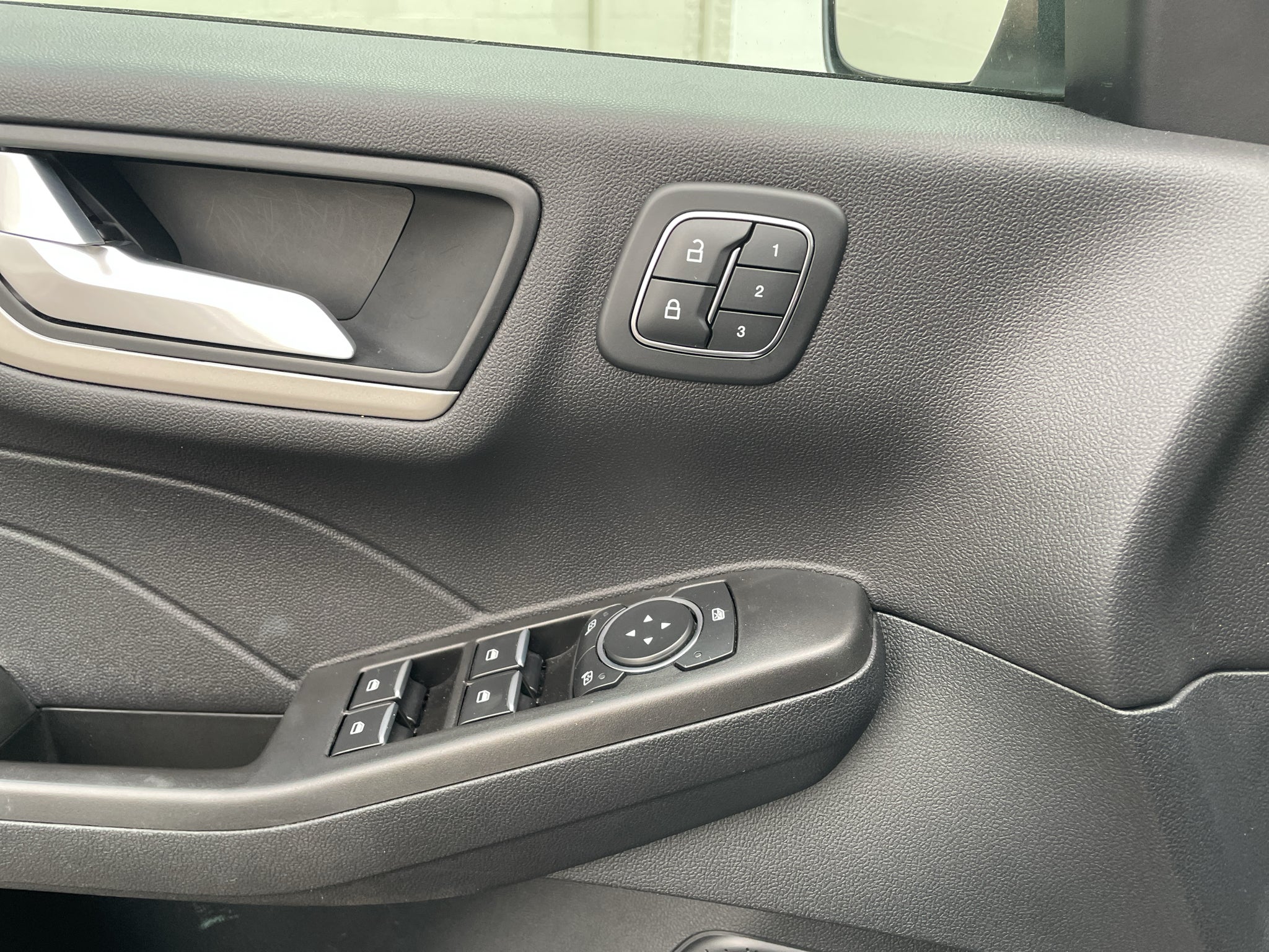 2021 Ford Escape Hybrid SEL Hybrid