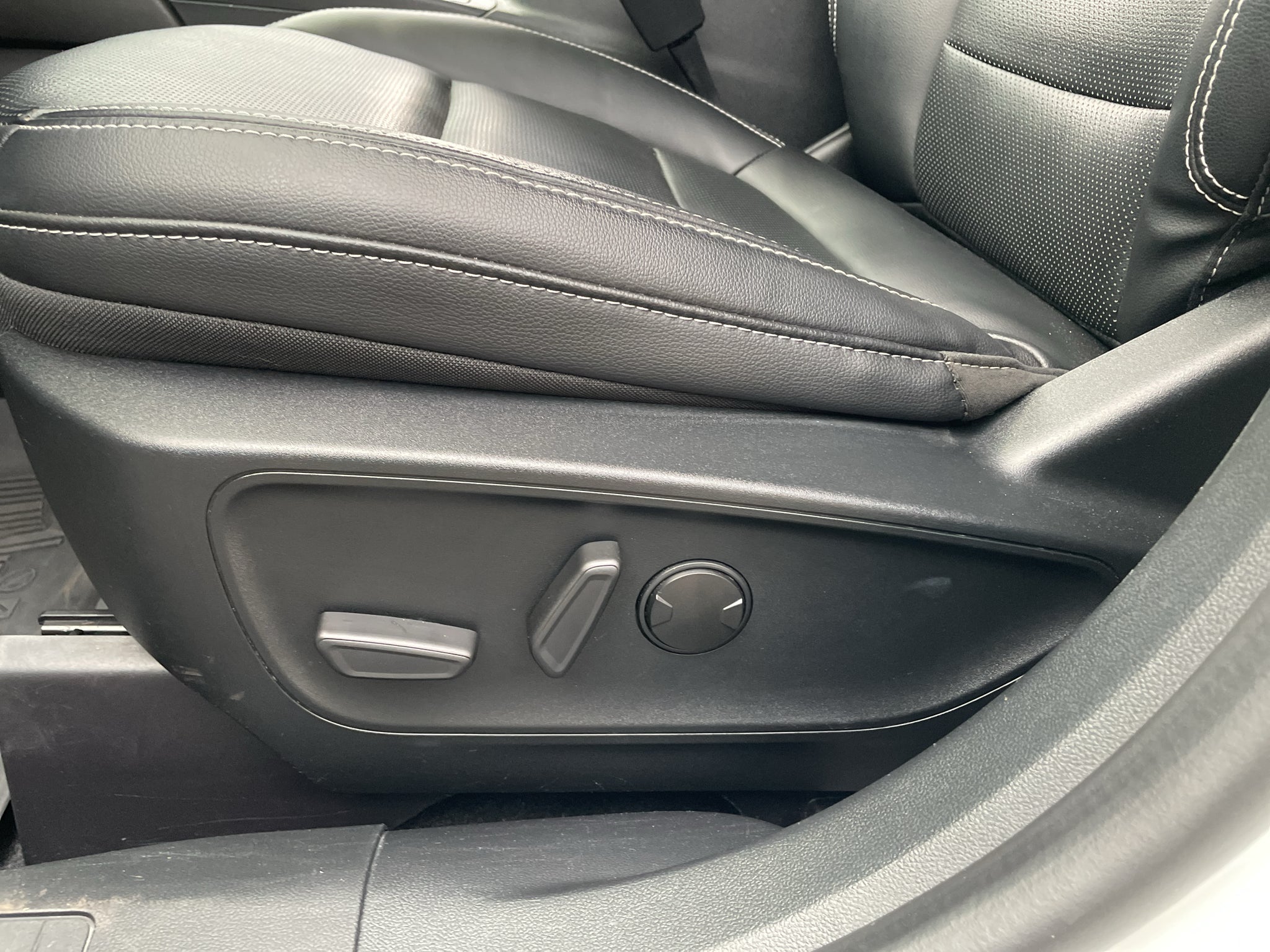 2021 Ford Escape Hybrid SEL Hybrid