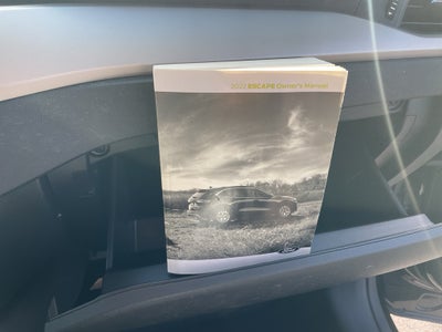 2022 Ford Escape SE