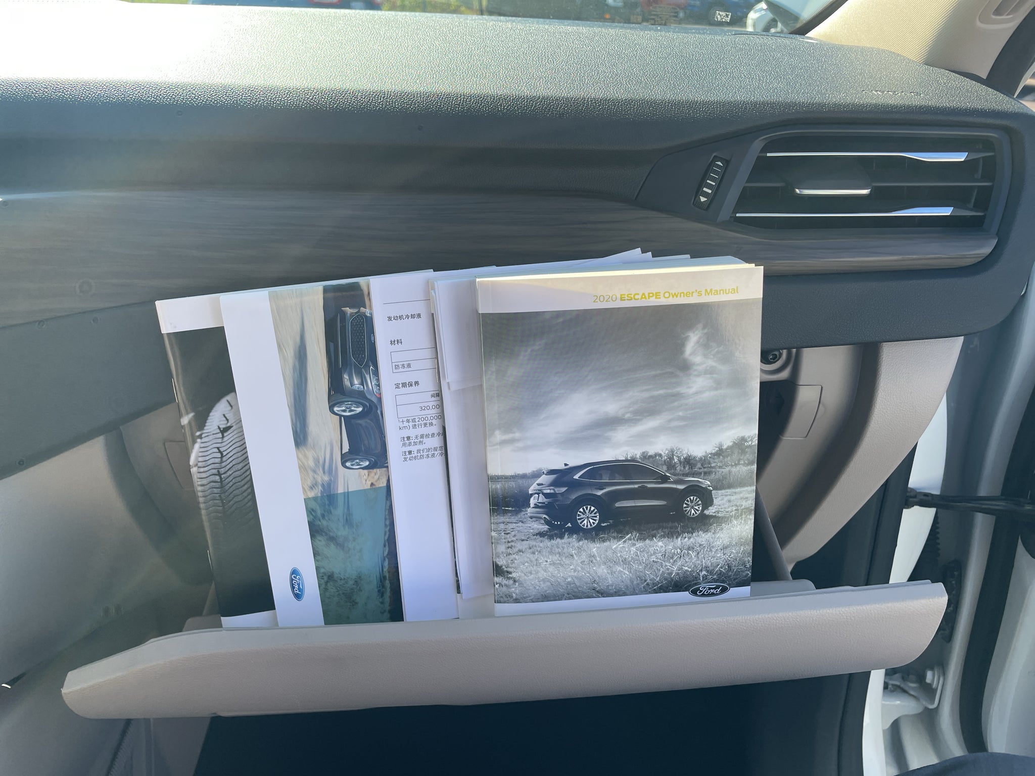 2020 Ford Escape Titanium