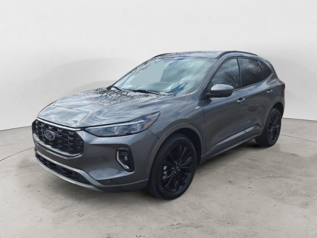 2023 Ford Escape ST-Line Elite