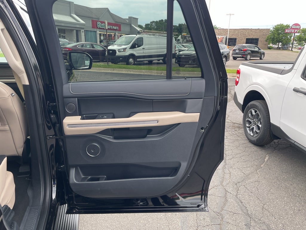2024 Ford Expedition MAX Limited Max