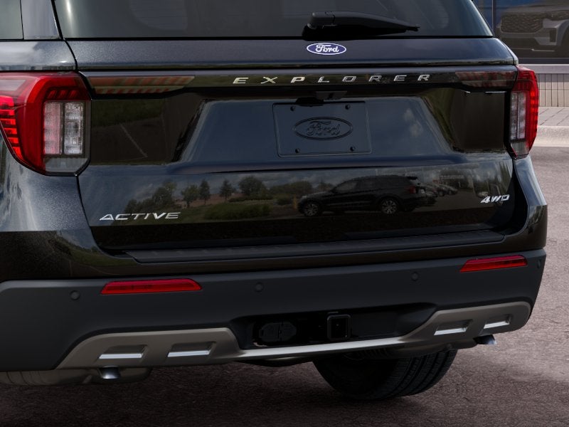 2027 Ford Explorer Active w/200A Pkg