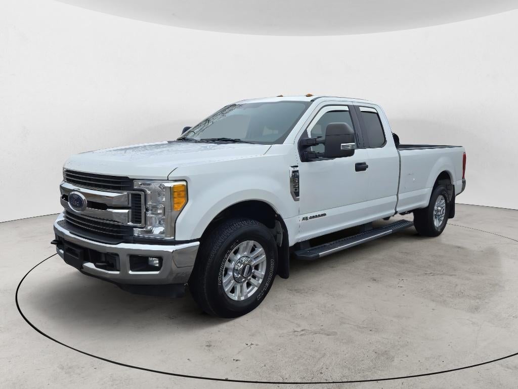 2017 Ford F-350 XLT