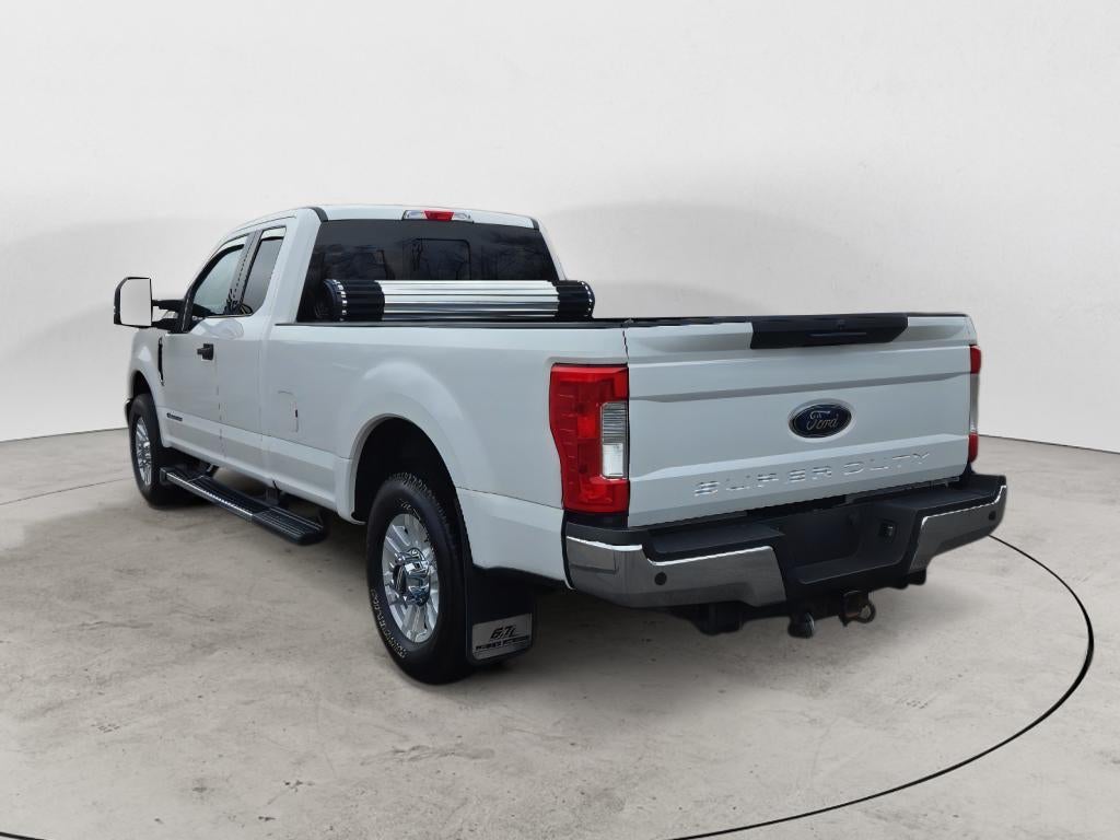 2017 Ford F-350 XLT
