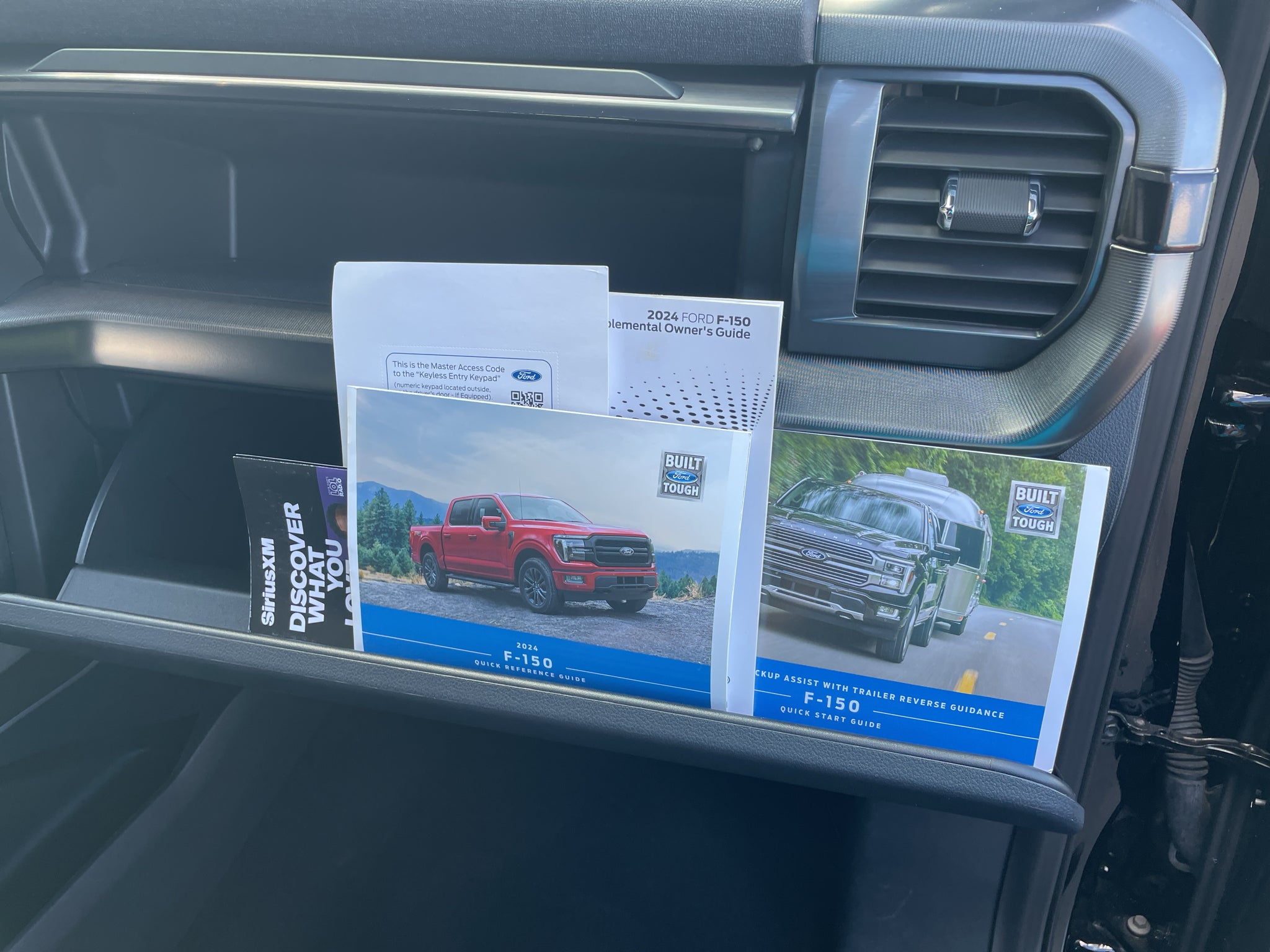 2024 Ford F-150 LARIAT