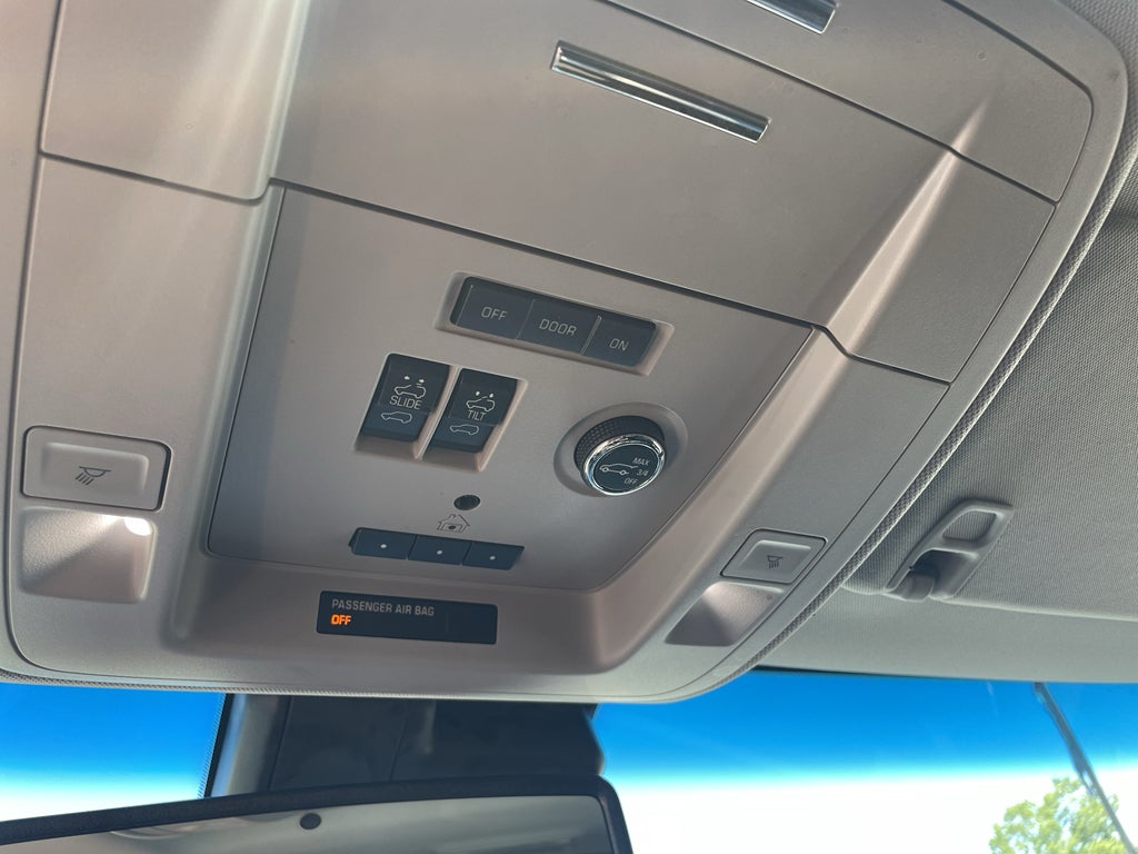 2018 GMC Yukon SLT Standard Edition