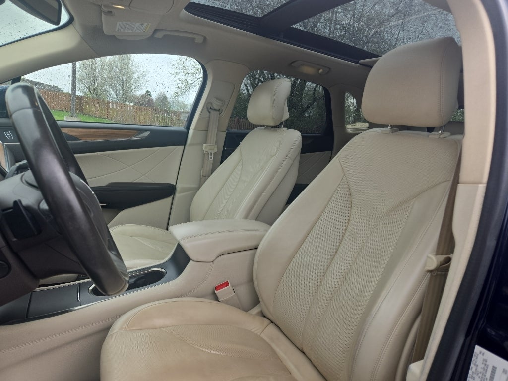 2015 Lincoln MKC Base